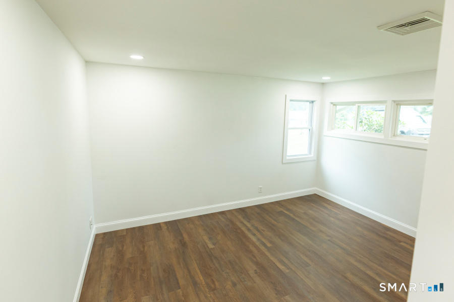 87 Prospect Hill Drive East Windsor CT 06088