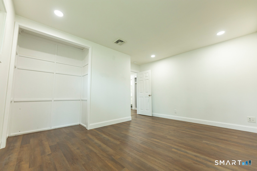 87 Prospect Hill Drive East Windsor CT 06088