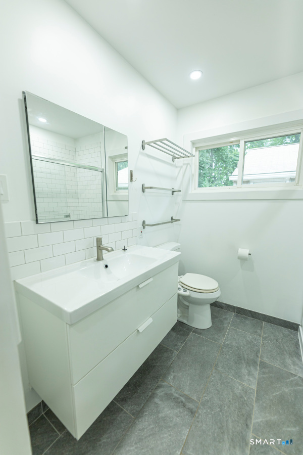 87 Prospect Hill Drive East Windsor CT 06088