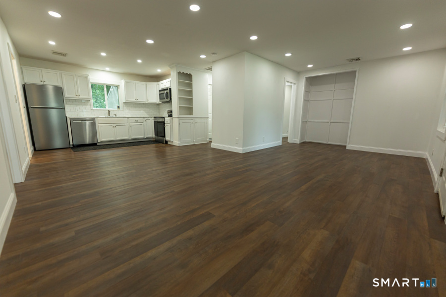 87 Prospect Hill Drive East Windsor CT 06088