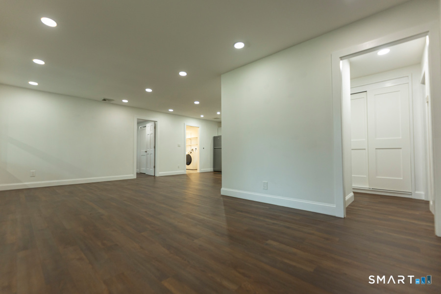 87 Prospect Hill Drive East Windsor CT 06088