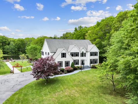 19 Cedarbrook Lane East Lyme CT 06333