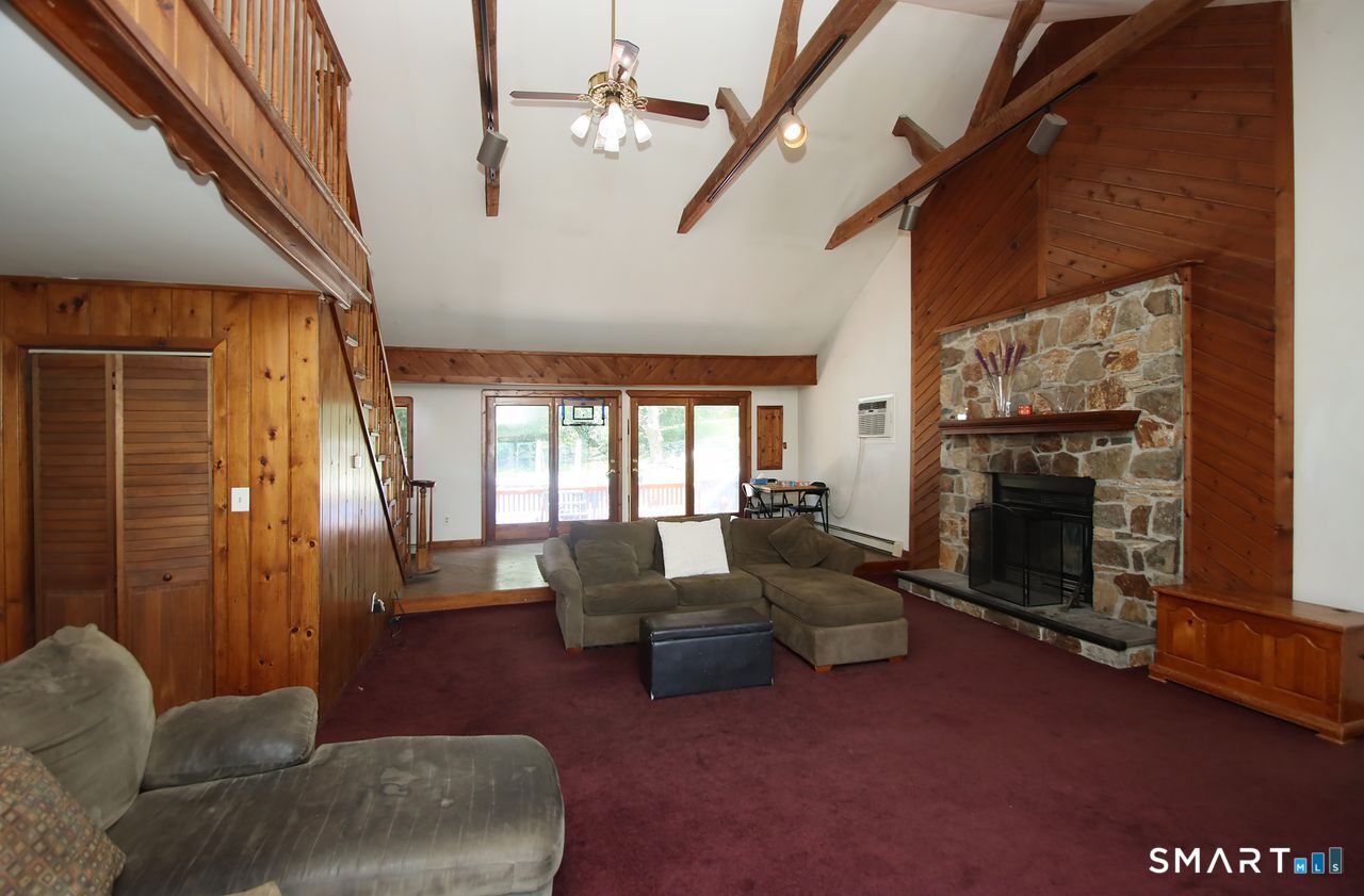 11 Lily Lane Shelton CT 06484