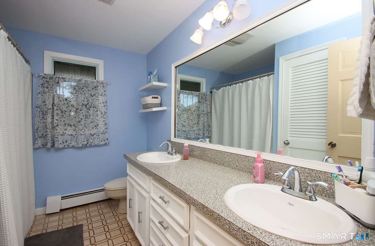 11 Lily Lane Shelton CT 06484