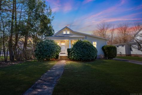 25 Atwater Place Cheshire CT 06410