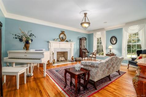 5 Lyric Lane New Milford CT 06776