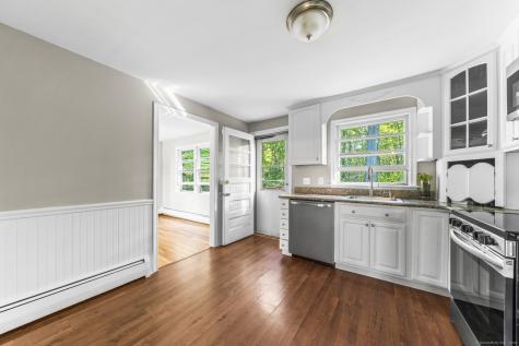 779 Bridge Street Suffield CT 06078