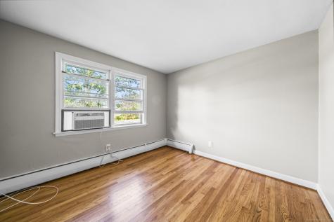 779 Bridge Street Suffield CT 06078