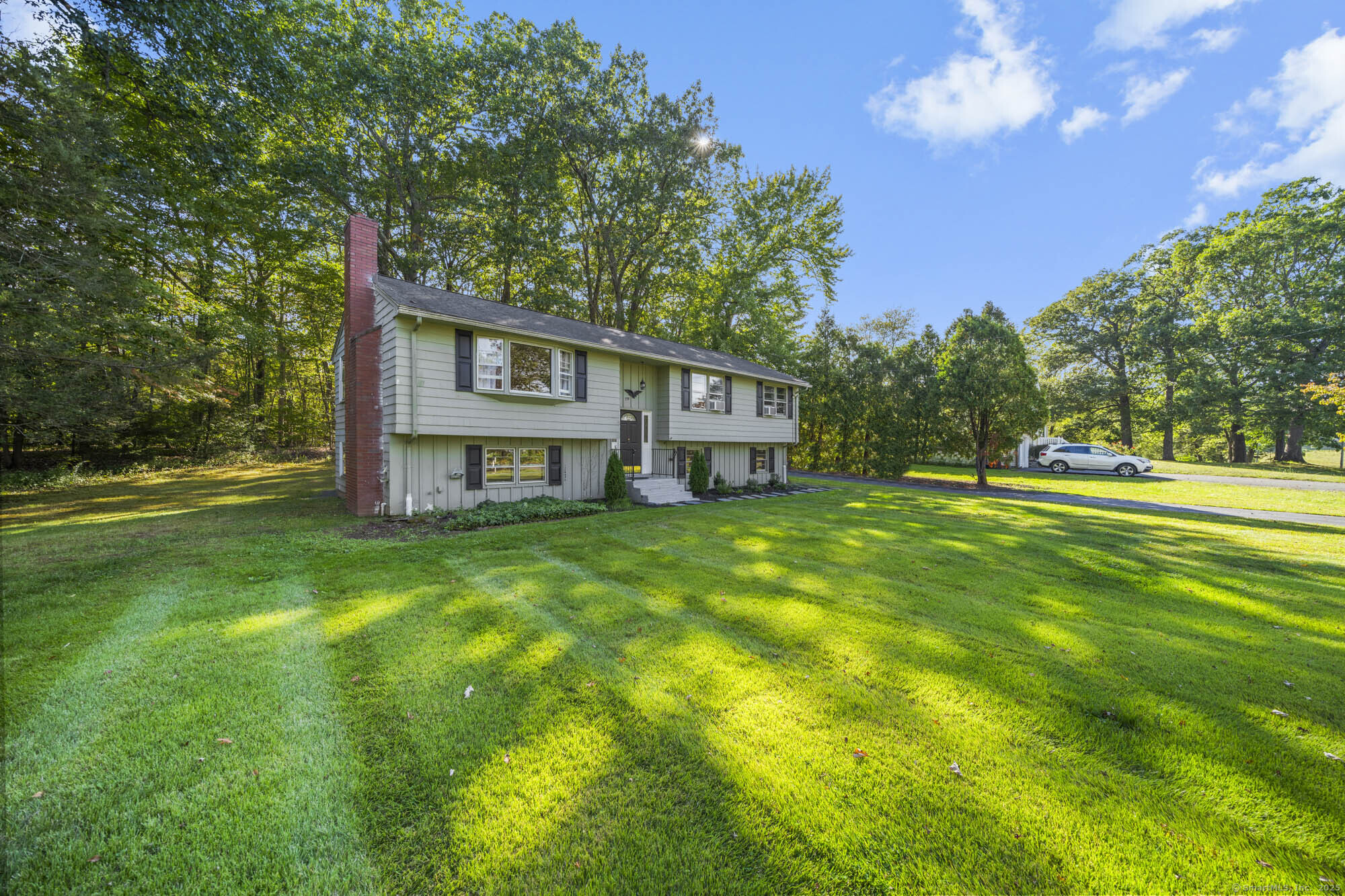 779 Bridge Street Suffield CT 06078