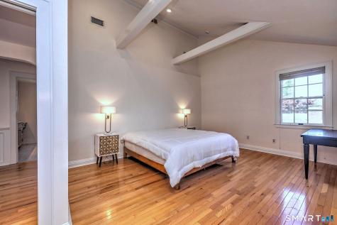 18 Woodhead Drive Milford CT 06460