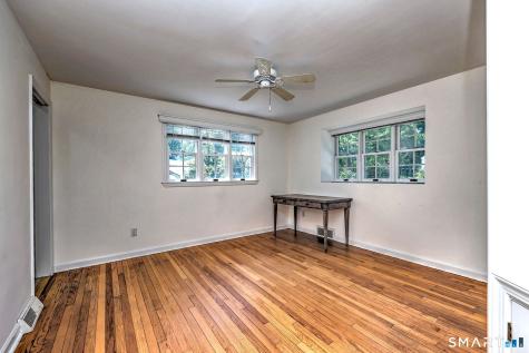 18 Woodhead Drive Milford CT 06460