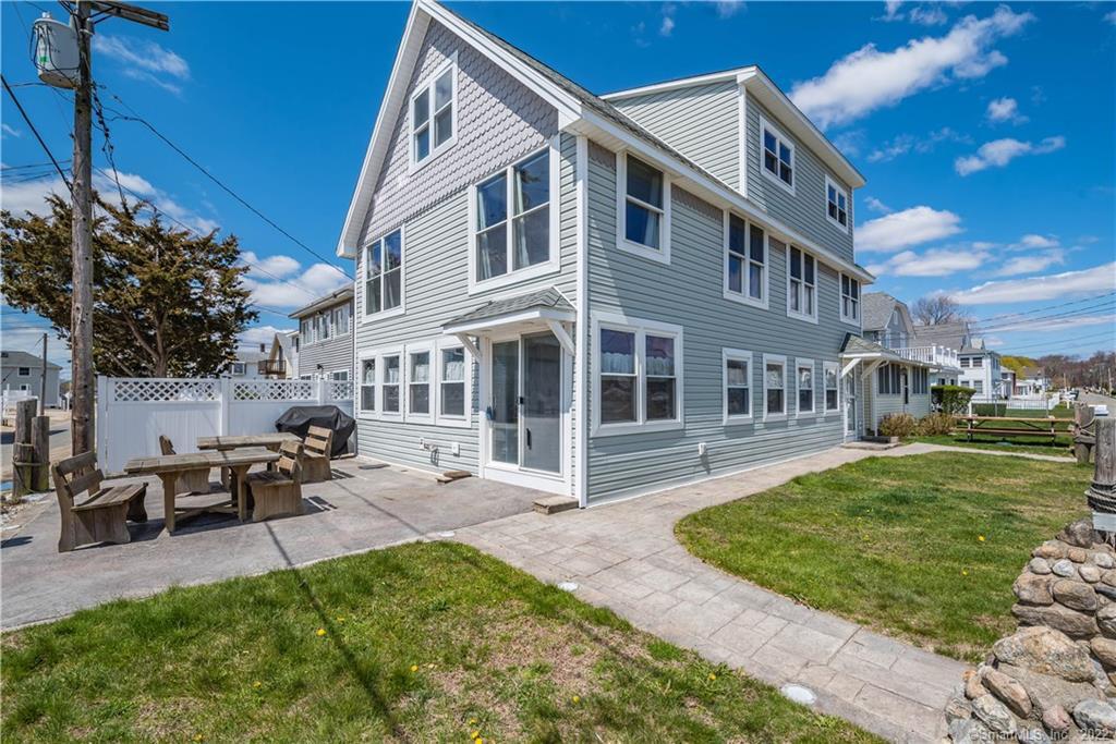 16 Hartung Place Old Lyme CT 06371