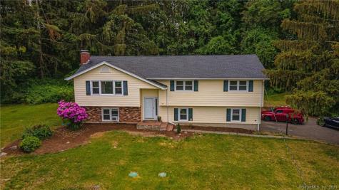 14 Crestview Drive Brookfield CT 06804