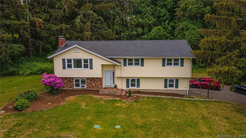14 Crestview Drive Brookfield CT 06804