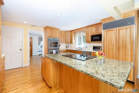 49 Wakeley Road Newington CT 06111