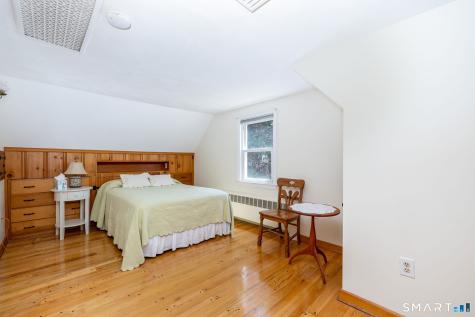 49 Wakeley Road Newington CT 06111