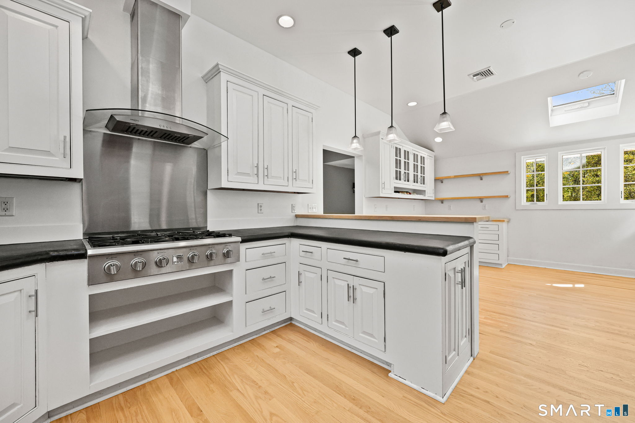 26 Glory Road Weston CT 06883