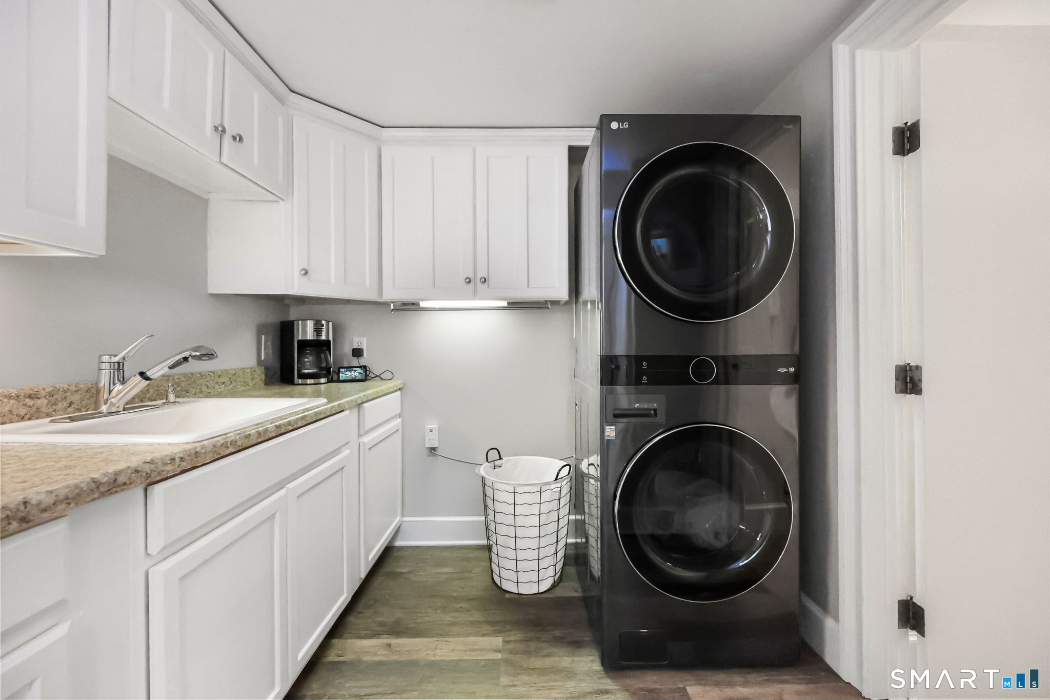 26 Glory Road Weston CT 06883