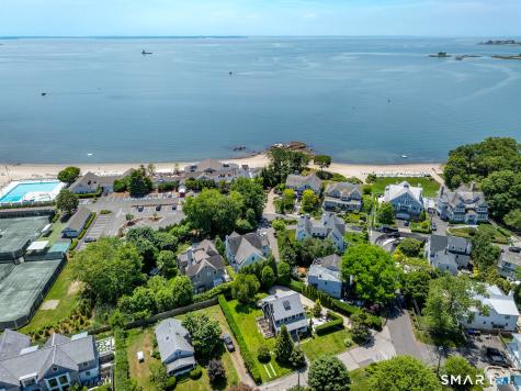 2 Sunwich Road Norwalk CT 06853
