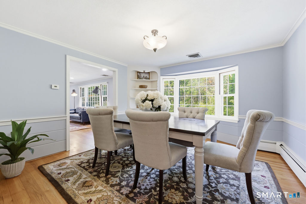 8 Penwood Road Bloomfield CT 06002