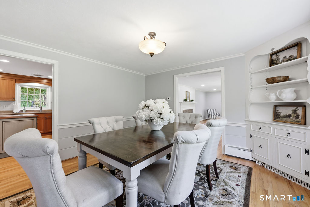 8 Penwood Road Bloomfield CT 06002