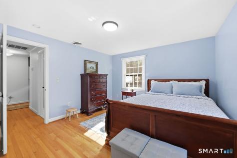 8 Penwood Road Bloomfield CT 06002