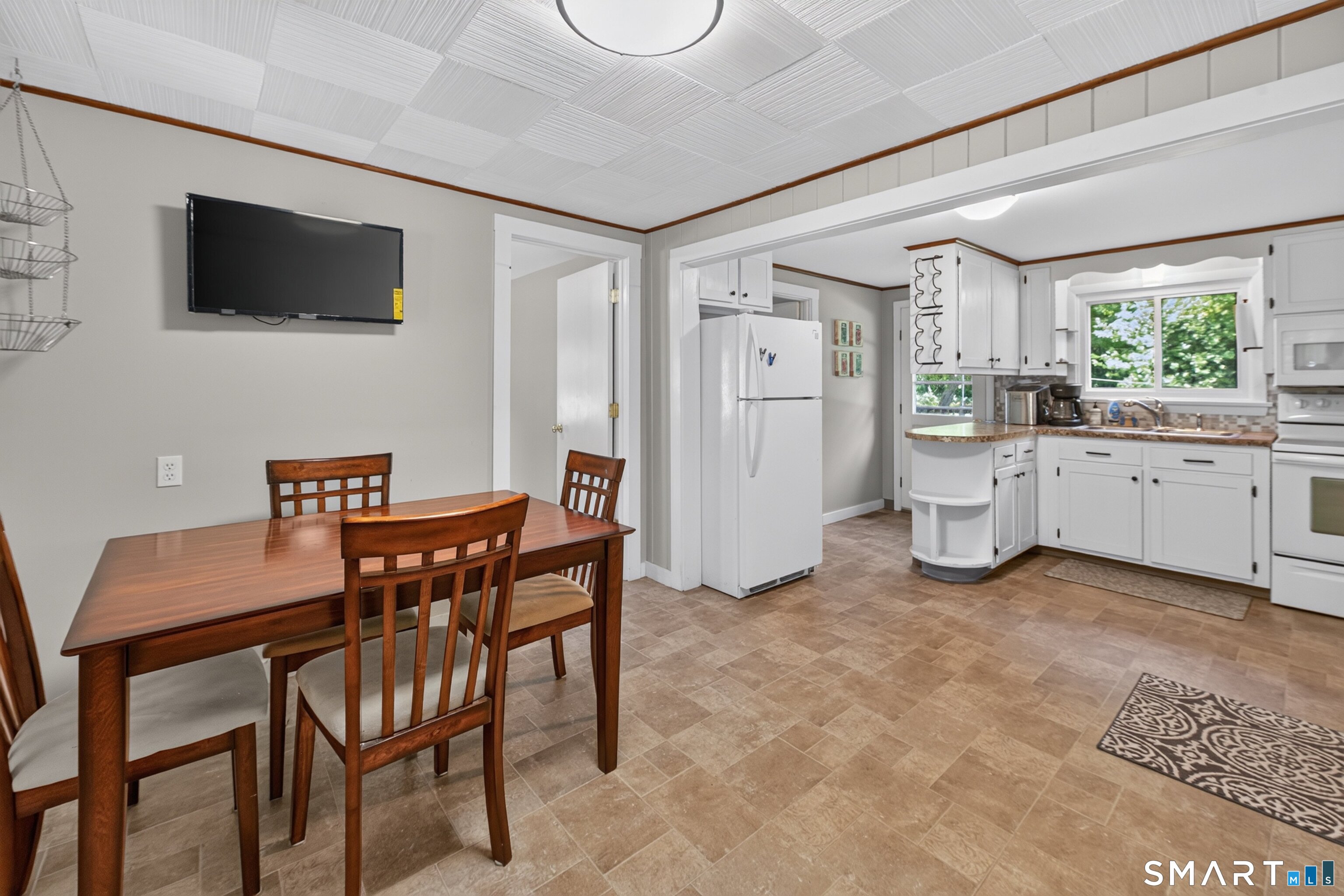 25 Berry Road East Haddam CT 06423