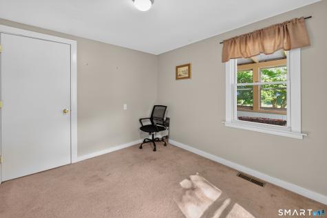 25 Berry Road East Haddam CT 06423