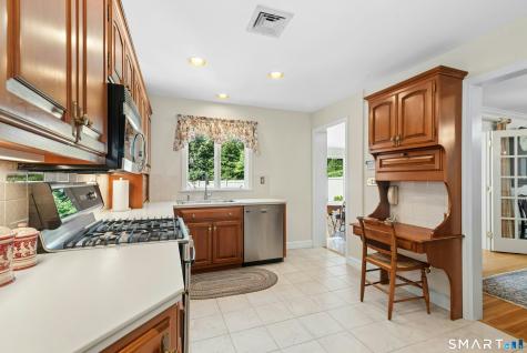 211 Old Norwalk Road New Canaan CT 06840