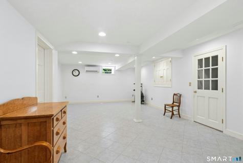 211 Old Norwalk Road New Canaan CT 06840