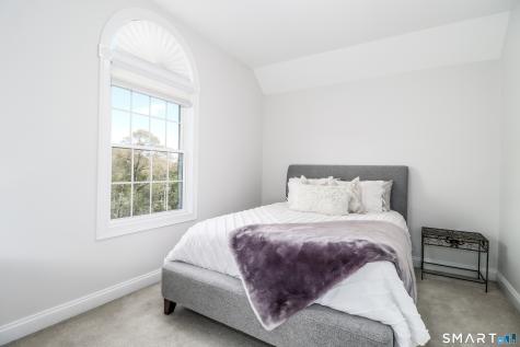 7 Lillinonah Drive Brookfield CT 06804