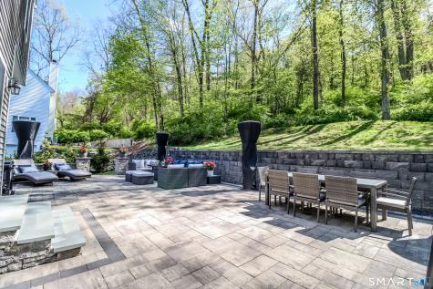 7 Lillinonah Drive Brookfield CT 06804