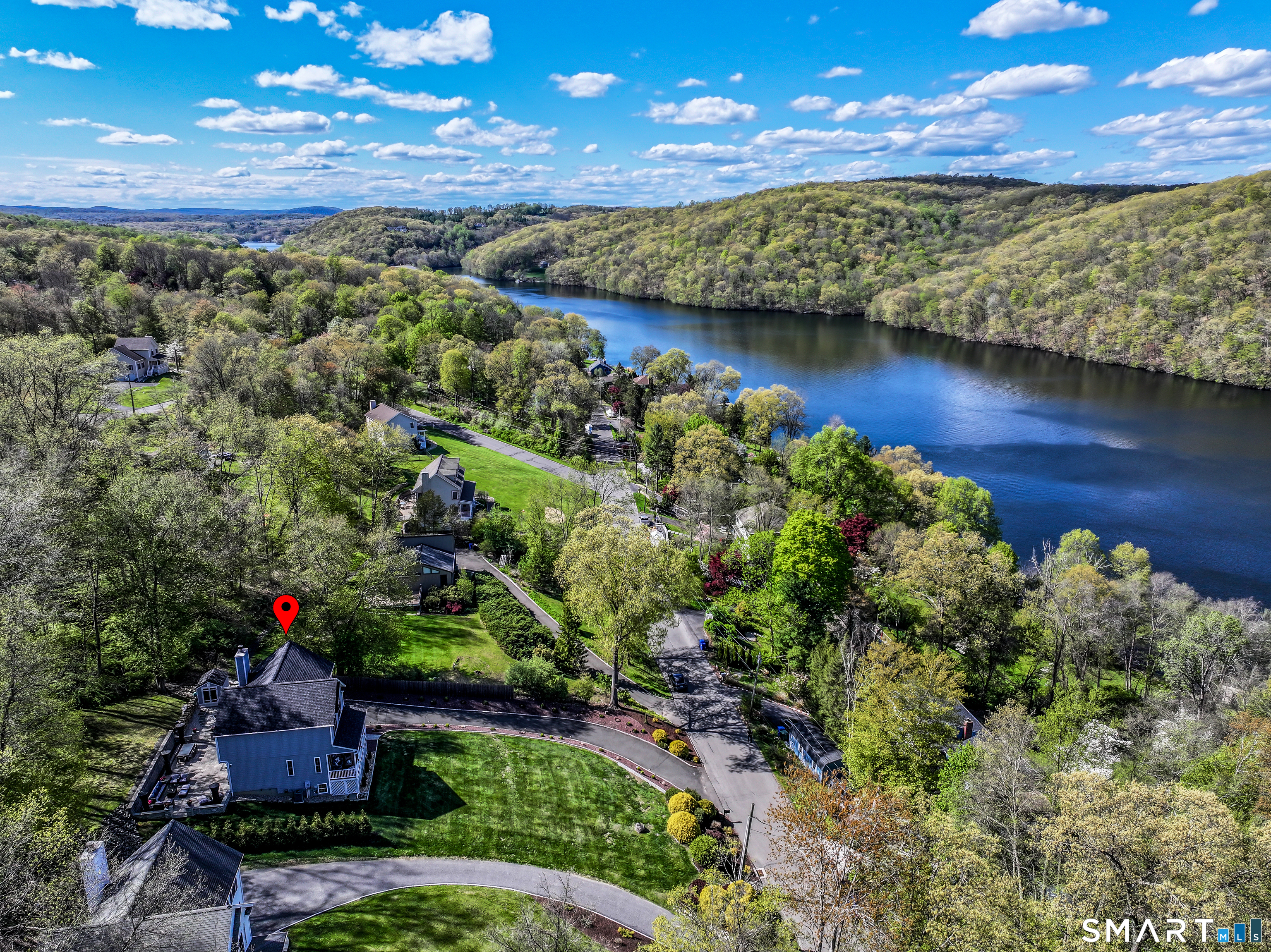 7 Lillinonah Drive Brookfield CT 06804