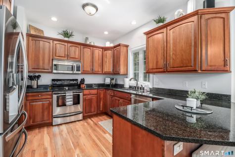 7 Lillinonah Drive Brookfield CT 06804
