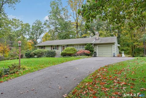 8 Woodfield Drive Trumbull CT 06611