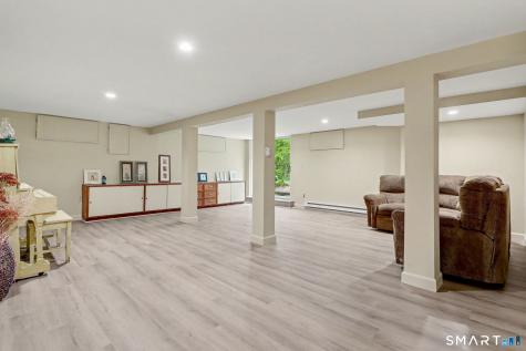 8 Woodfield Drive Trumbull CT 06611