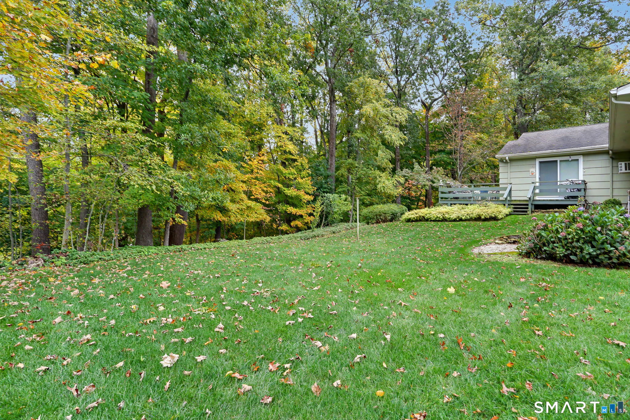 8 Woodfield Drive Trumbull CT 06611
