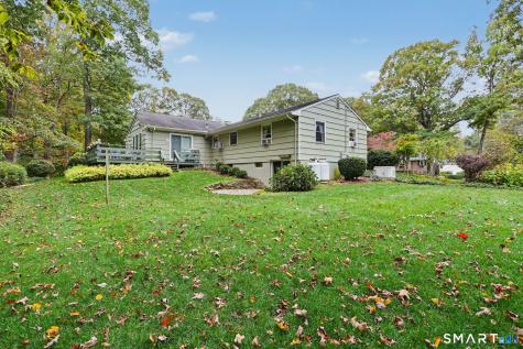 8 Woodfield Drive Trumbull CT 06611