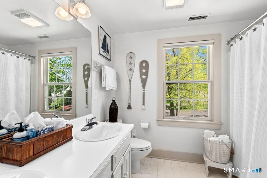 8 Seagate Road Darien CT 06820