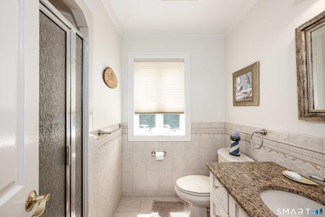 5-7 Haddam Dock Road Haddam CT 06438
