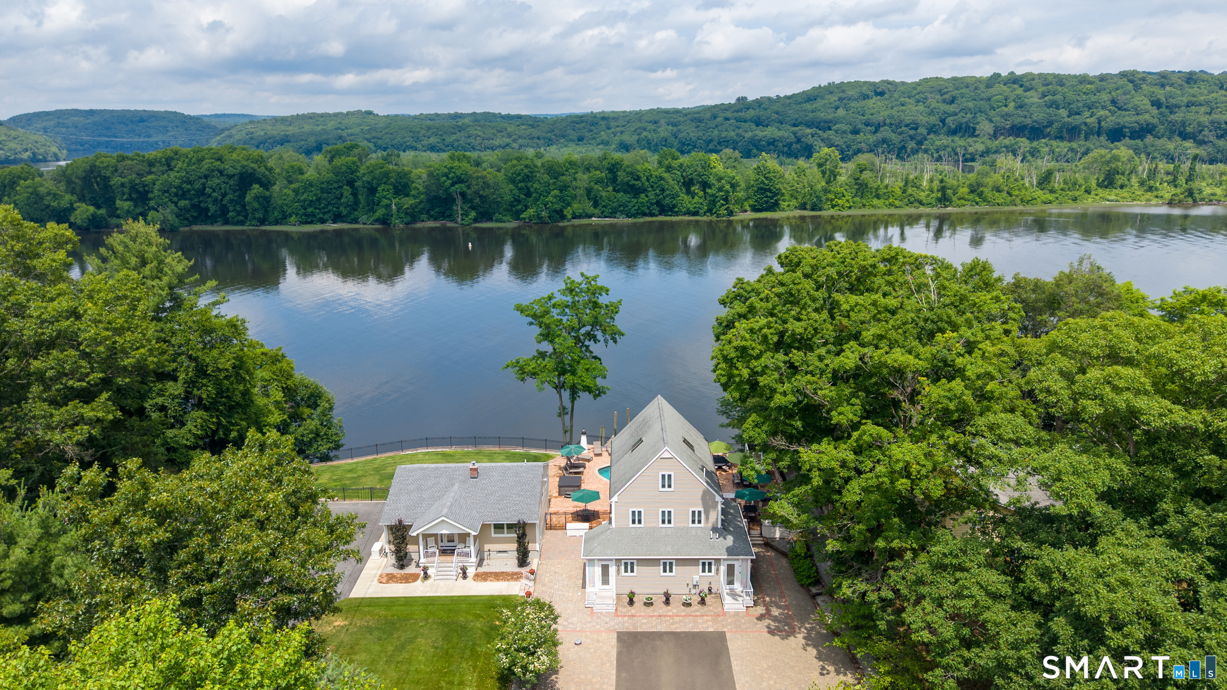 5-7 Haddam Dock Road Haddam CT 06438