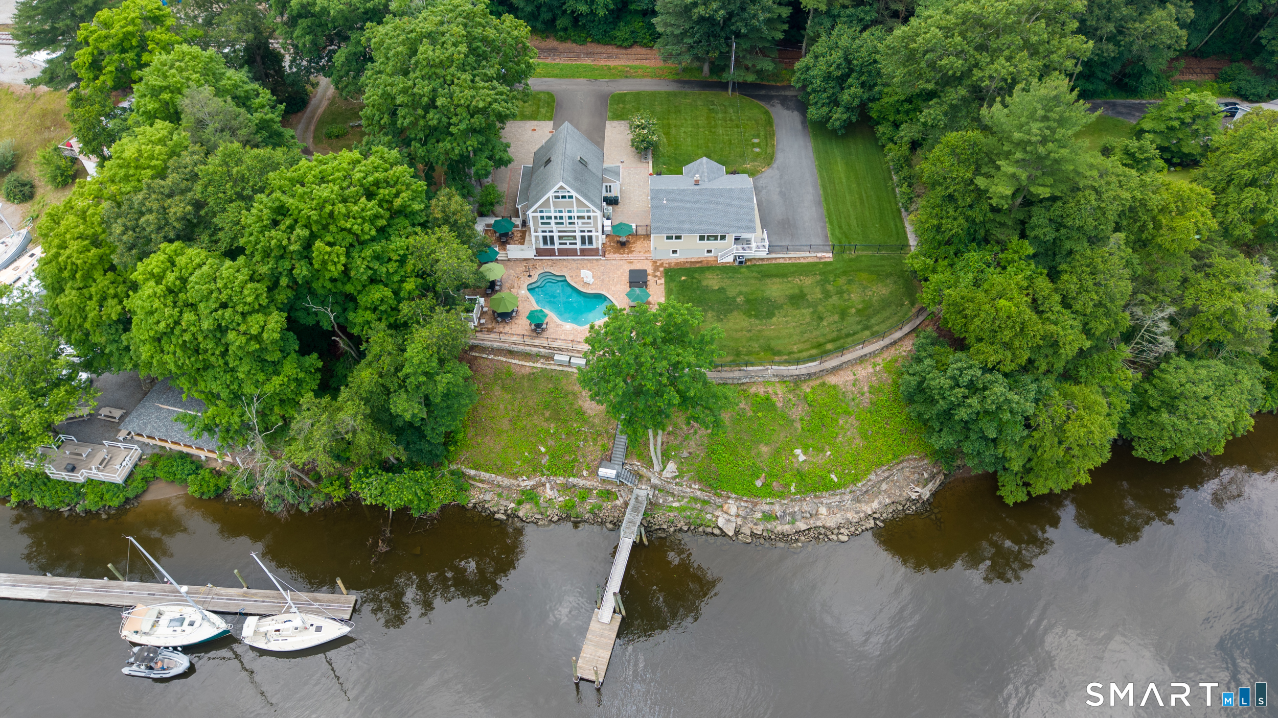 5-7 Haddam Dock Road Haddam CT 06438