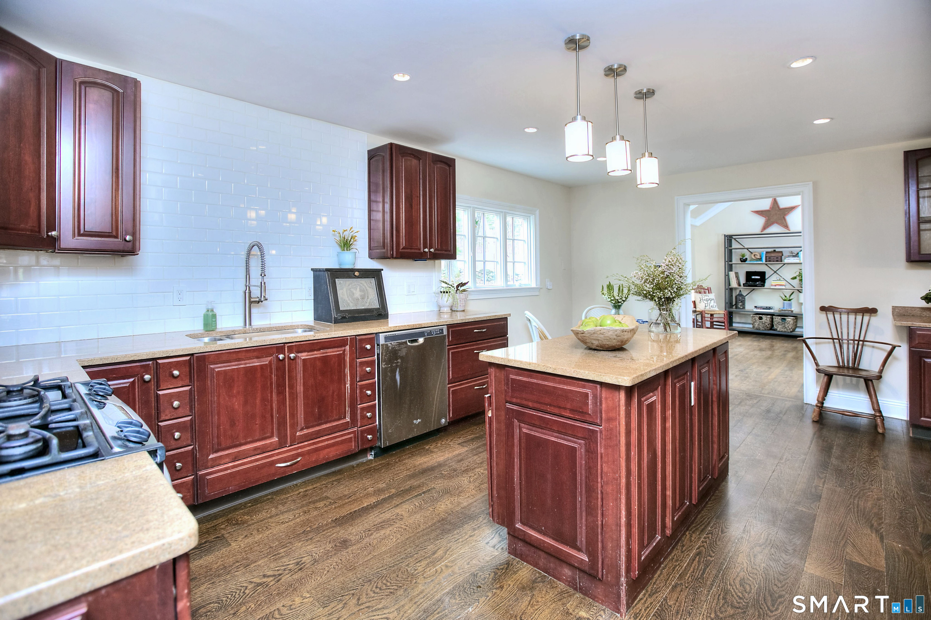 3725 Redding Road Fairfield CT 06824