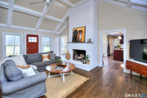 3725 Redding Road Fairfield CT 06824