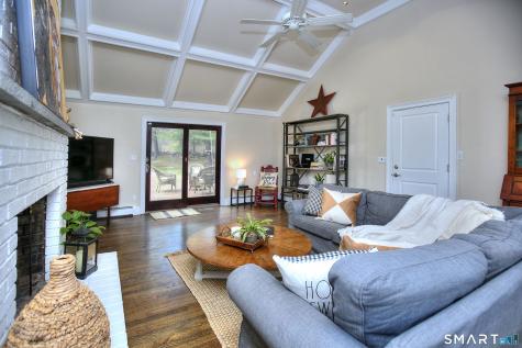 3725 Redding Road Fairfield CT 06824