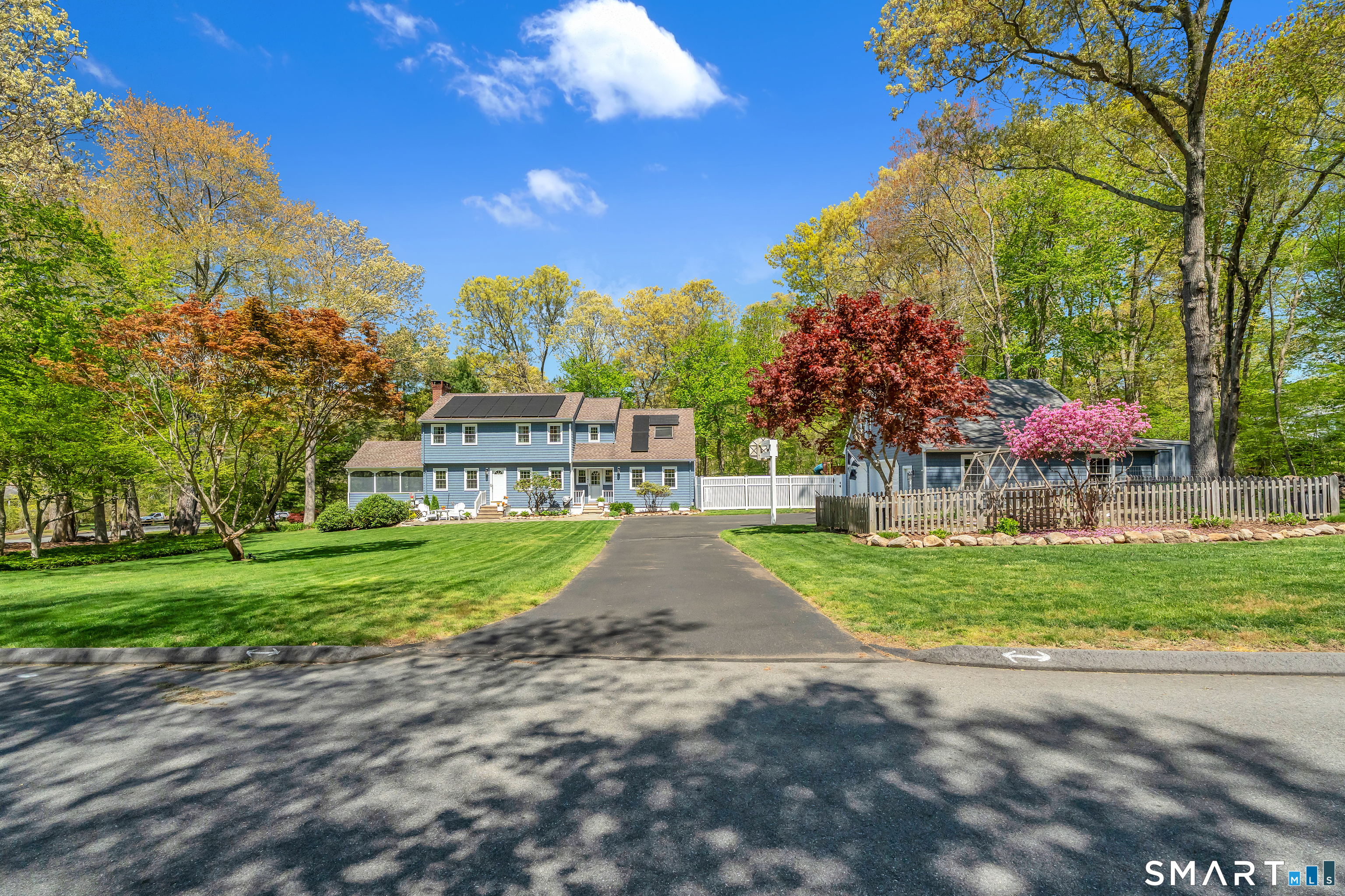 7 Winchester Road East Lyme CT 06333
