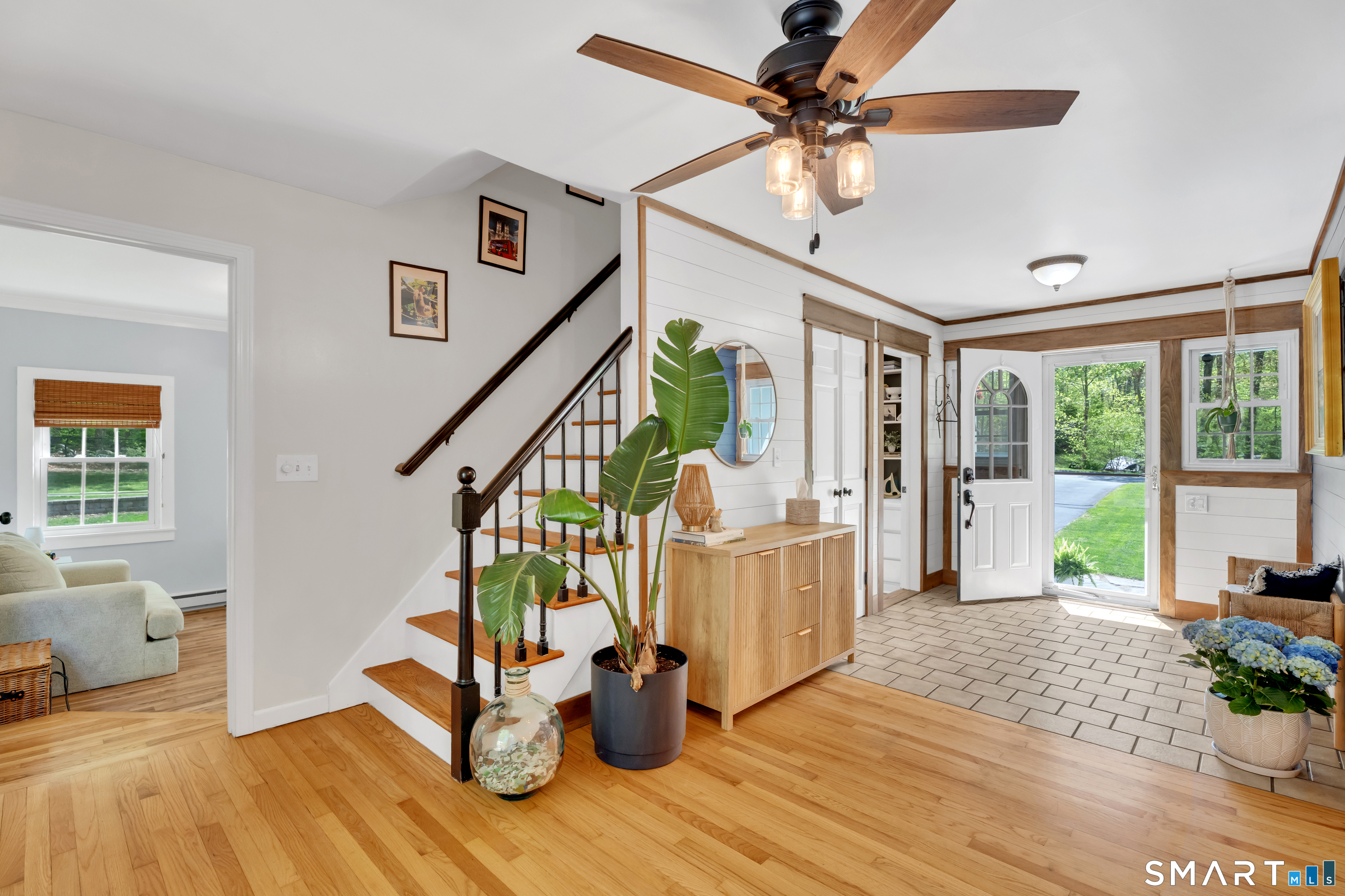 7 Winchester Road East Lyme CT 06333