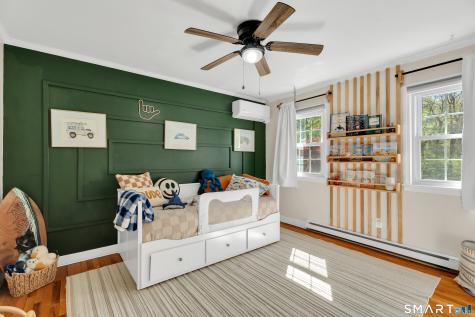 7 Winchester Road East Lyme CT 06333