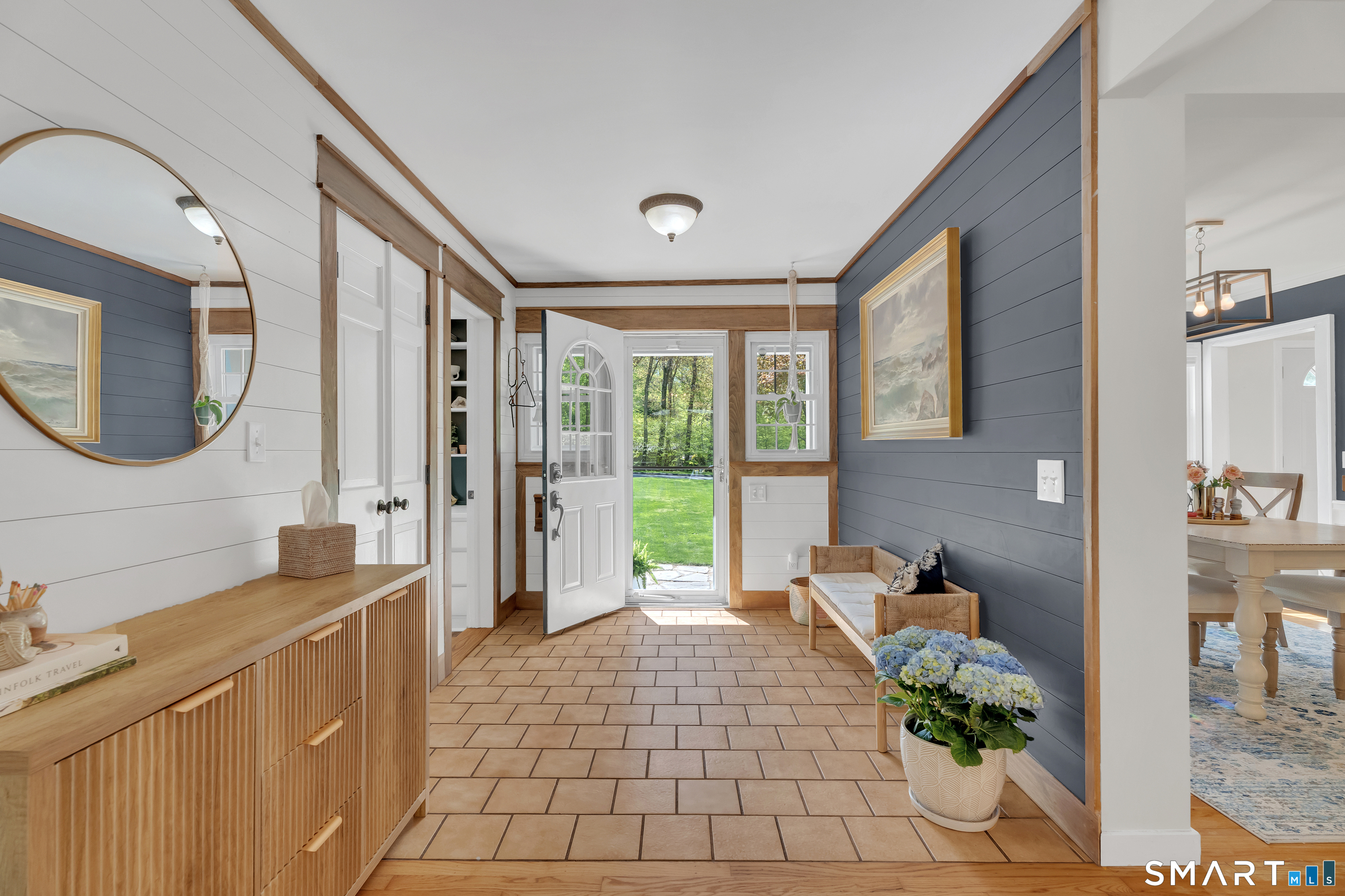7 Winchester Road East Lyme CT 06333