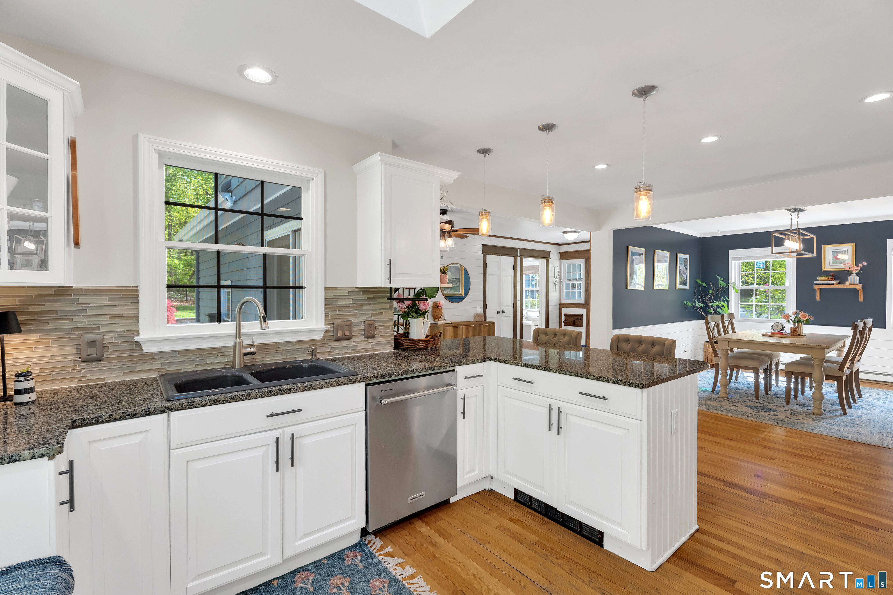 7 Winchester Road East Lyme CT 06333